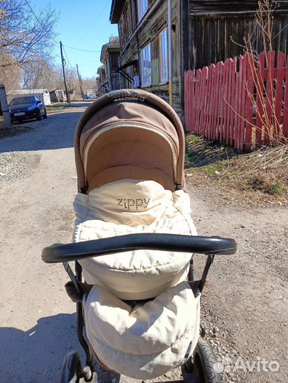 Коляска zippy 3 в 1