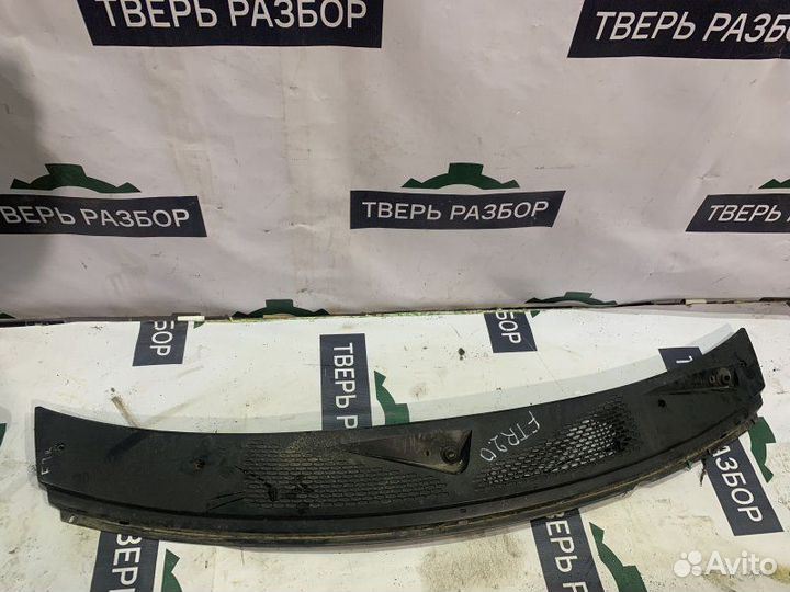 Молдинг лобового стекла - Ford Transit 2.0