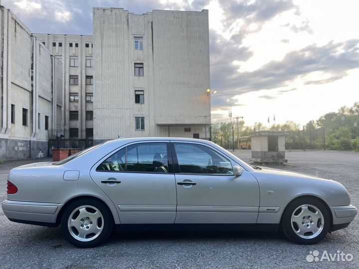 Mercedes-Benz E-класс 4.3 AT, 1998, 329 000 км