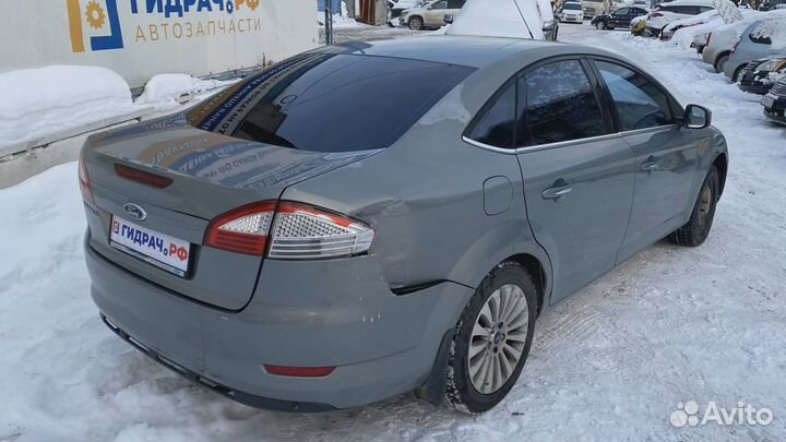 Трубка кондиционера Ford Mondeo 4 (BD) 1682029