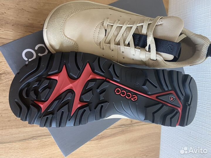 43/44 Кроссовки новые ecco offroad M