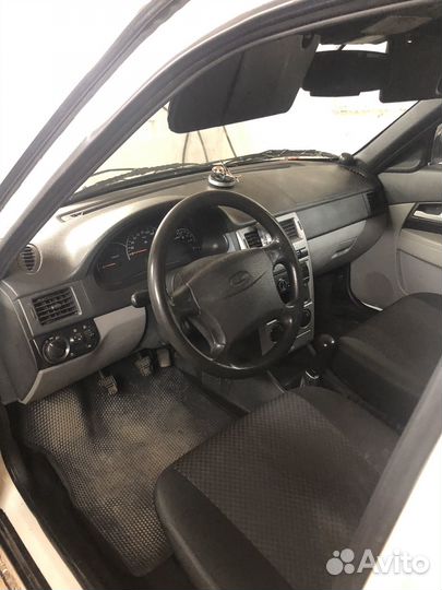 LADA Priora 1.6 МТ, 2011, 250 000 км