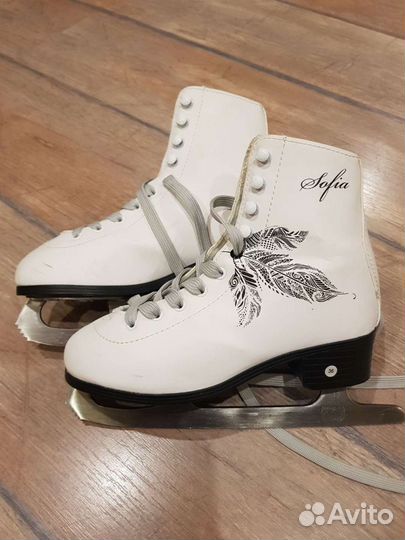 Коньки фигурные