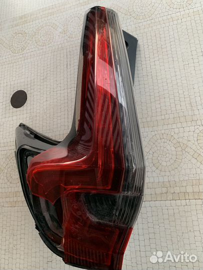 Задний левый фонарь на honda cr-v 2020 г