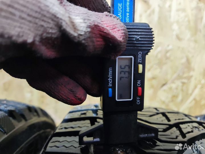 Michelin X-Ice North 3 215/65 R16 88T