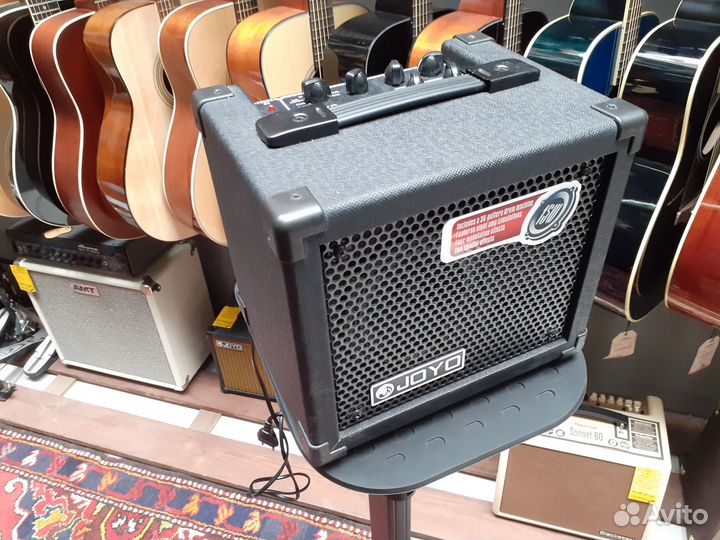 Гитарный цифровой моделирующий комбоусилитель