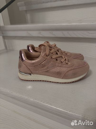 Кроссовки 36 размер