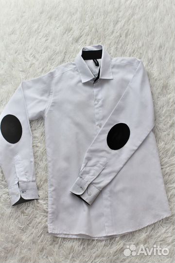 Школьная белая рубашка