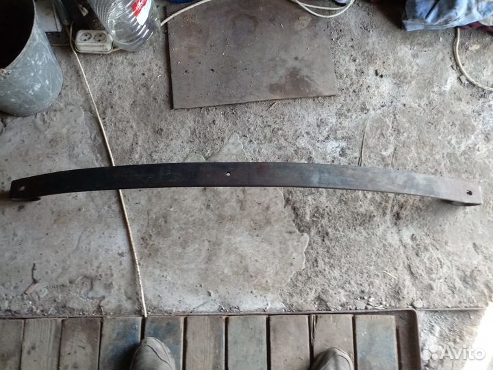 Лист подкоренной на Мерседес 308