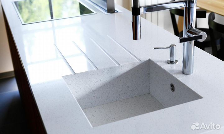 Раковина из искусственного камня из акрила