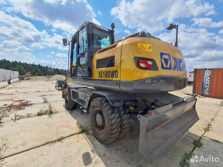 Колёсный экскаватор XCMG XE180WD, 2024