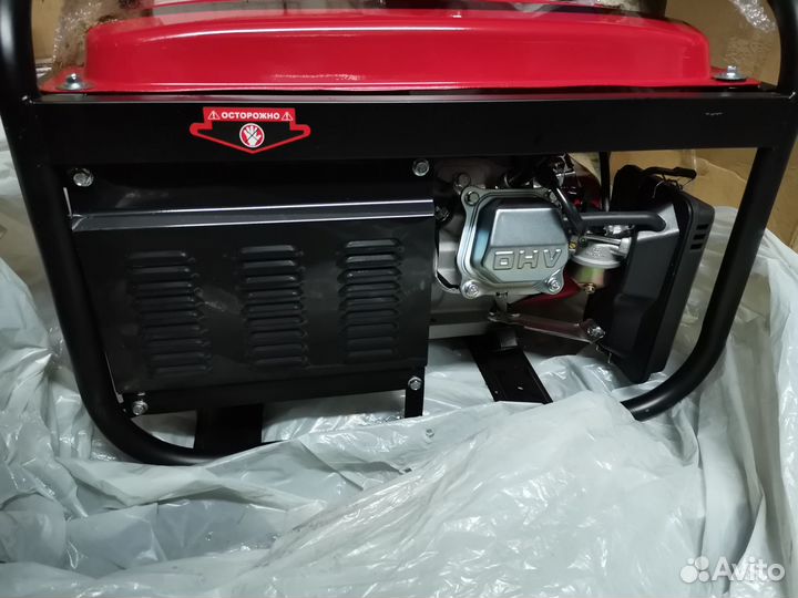 Бензиновый генератор