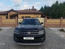 Volkswagen Teramont 2.0 AT, 2019, 135 000 км, с пробегом, цена 3 650 000 руб.