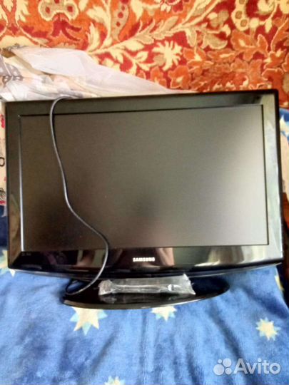 Телевизор samsung