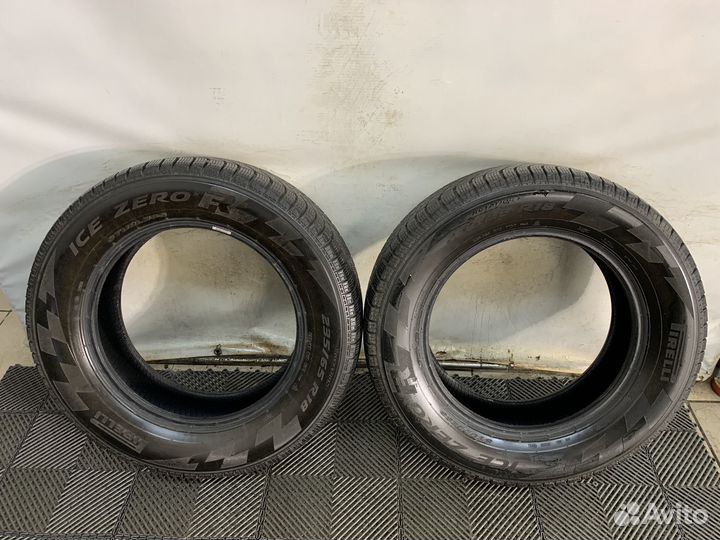 Pirelli Ice Zero FR 235/65 R18