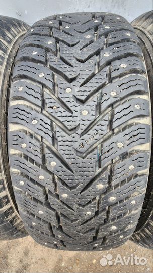 Nokian Tyres Hakkapeliitta 8 SUV 235/55 R20