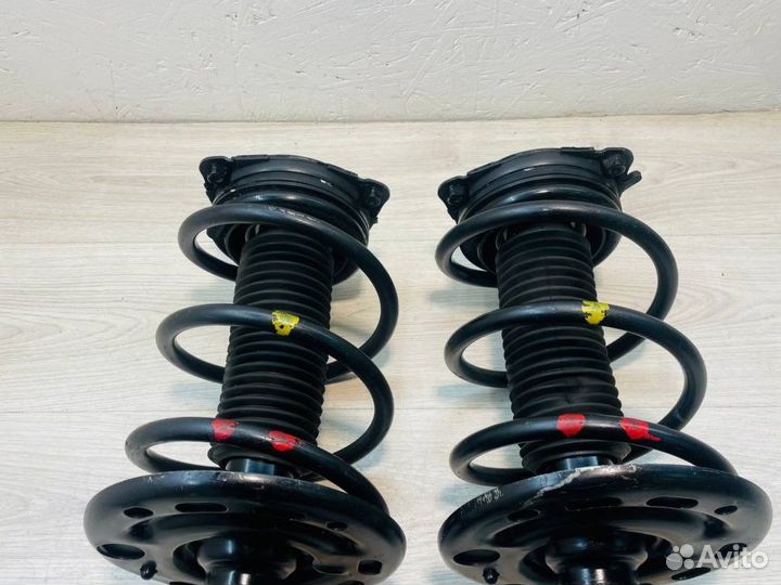 Стойки передние Nissan Murano 51