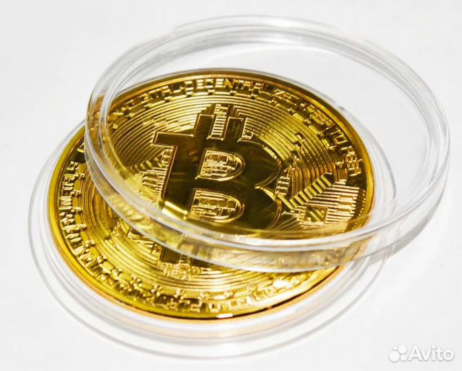 Монета Bitcoin золотой