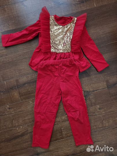Костюм нарядный для девочки