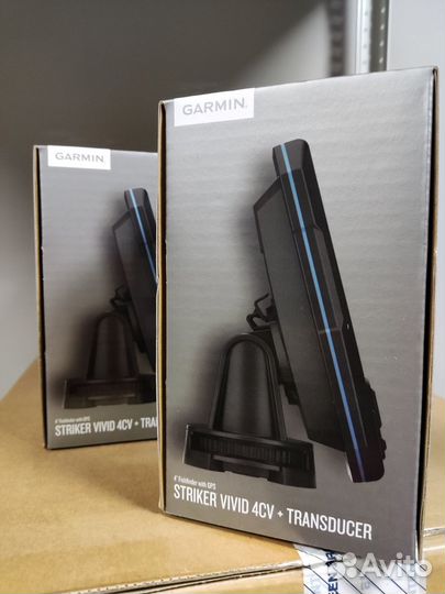 Эхолот Garmin Striker Vivid 4cv с датчиком GT 20