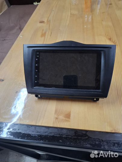 Планшет в Гранту