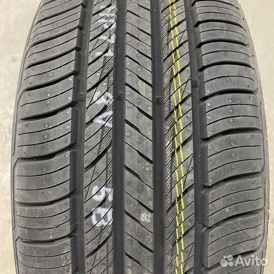 Kumho Crugen HP71 235/45 R19 95H