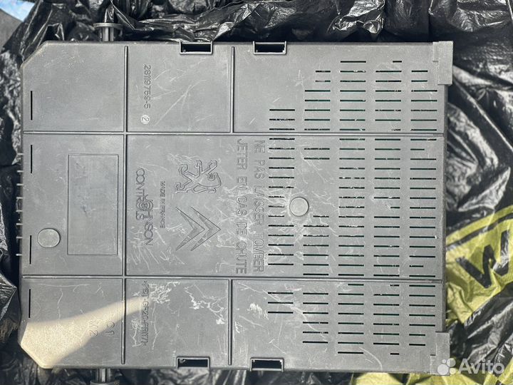 Блок предохранителей BSI Berlingo Partner B9 K03