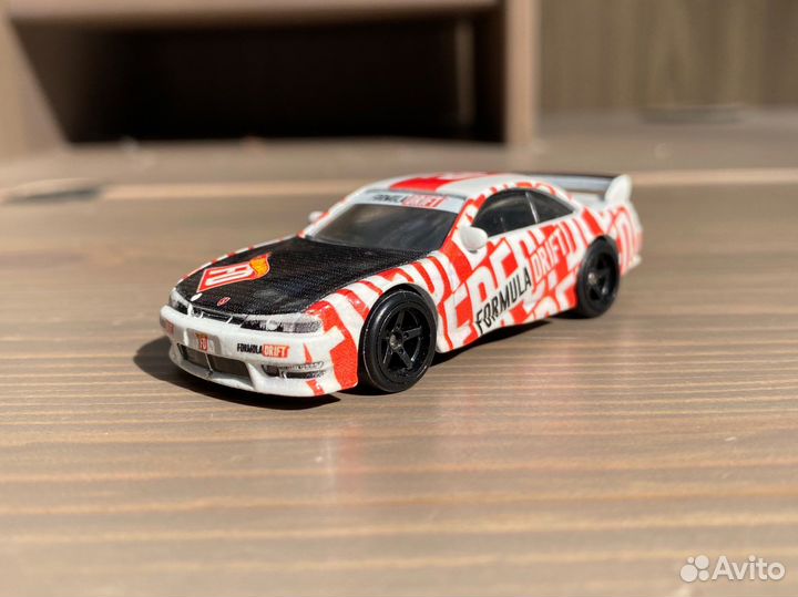 Hot Wheels Premium: Nissan Silvia S14