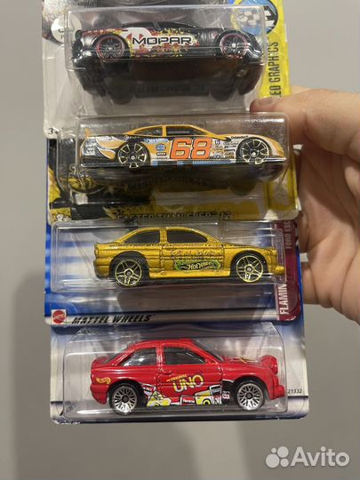 Машинки Hot wheels main line