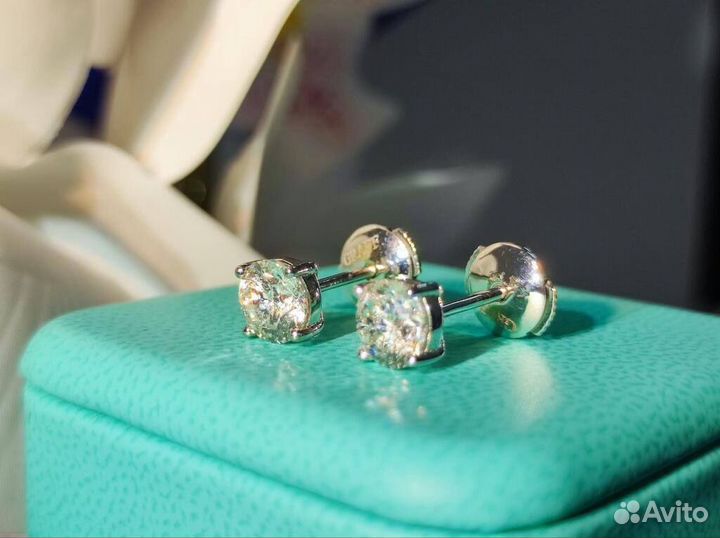 Серьги пусеты с бриллиантами CVD 1.80 карат