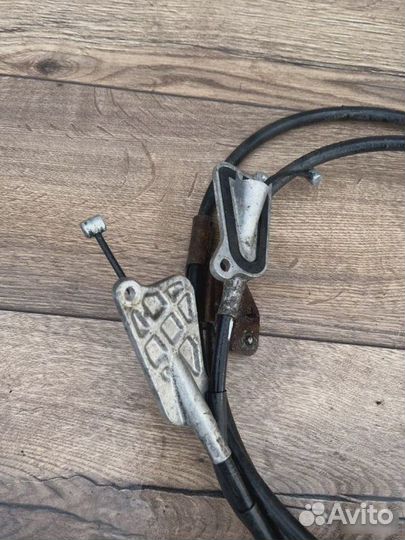 Трос ручного тормоза Nissan Primera 2.0