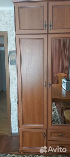 Продам шкаф для одежды