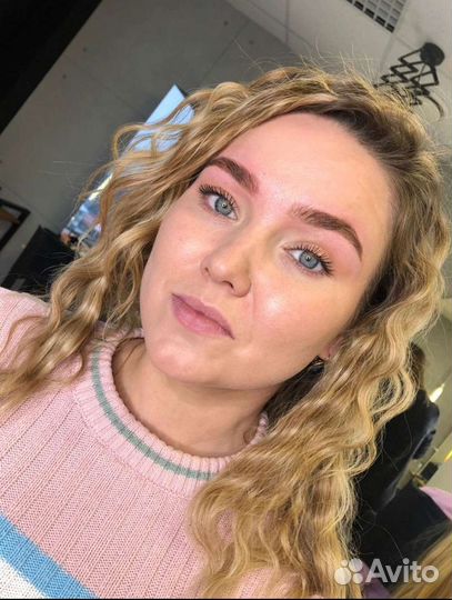 Мастер бровист