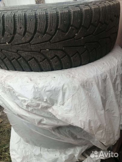 Nokian Tyres Hakkapeliitta 5 225/65 R17