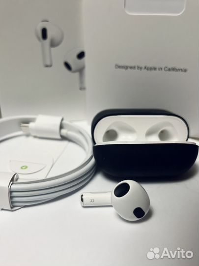 Наушник Airpods 3 правый и кейс оригинал