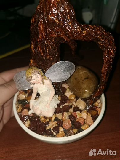 Дерево из бисера