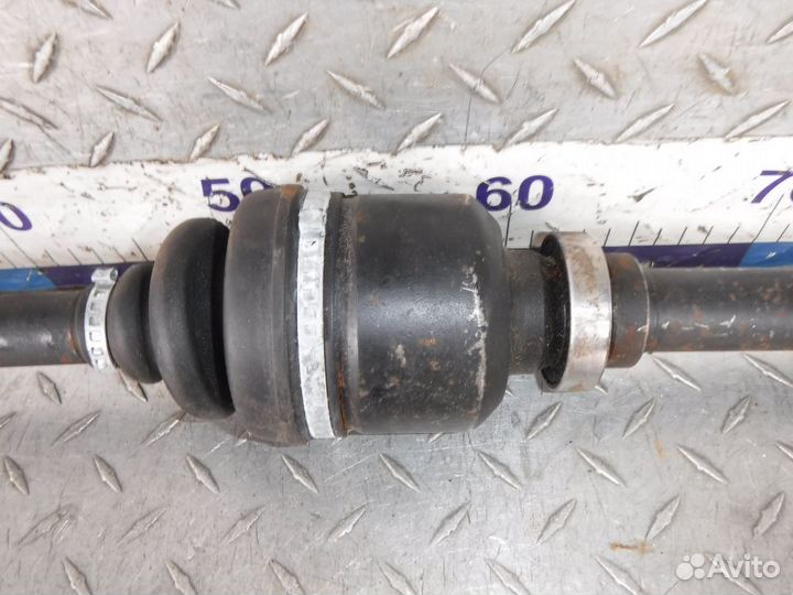 Полуось передняя правая Peugeot 406