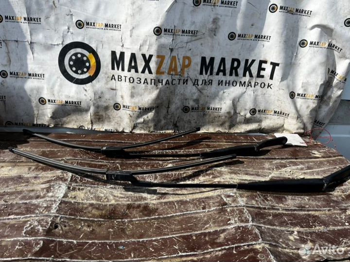 Поводок дворников Peugeot 308 1.6 EP6 2009