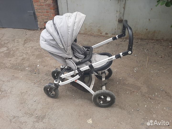 Детская коляска