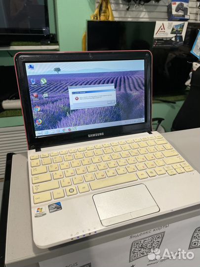 Нетбук Samsung Розовый