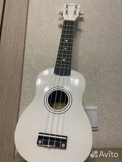 Укулеле belucci