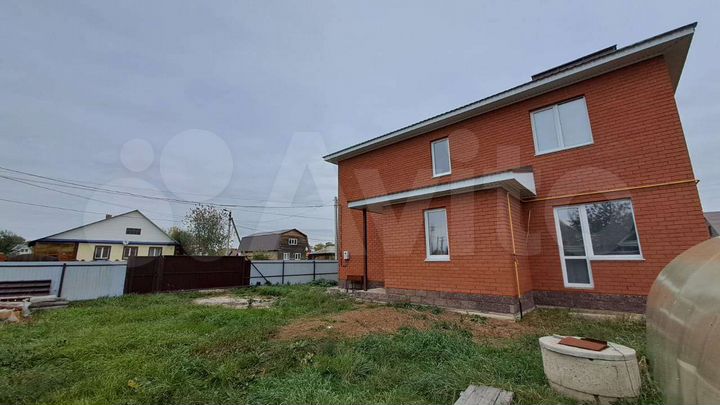 Таунхаус 120 м² на участке 5 сот.