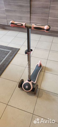 Самокат трехколесный Globber
