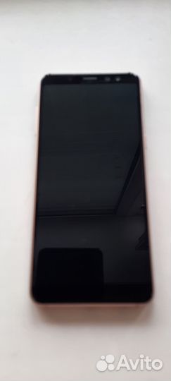 Samsung Galaxy A8 (2018), 4/32 ГБ