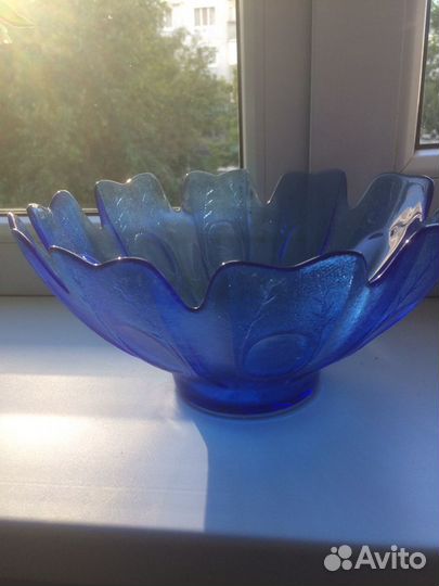 Хрусталь, конфетница, салатники, ваза, фужеры