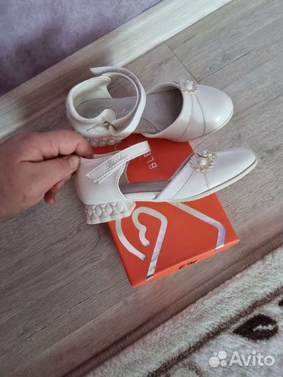 Туфли для девочки