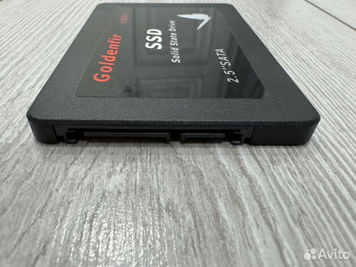 SSD 2,5 на 1 тб