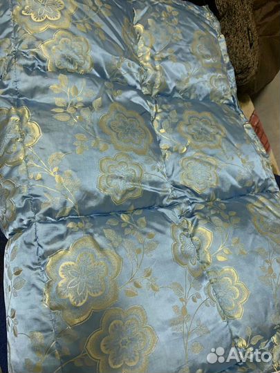 Одеяло новое пух 1