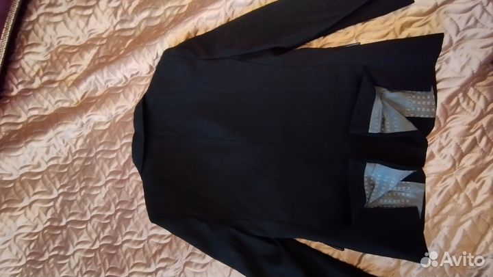 Пиджак для мальчика 128