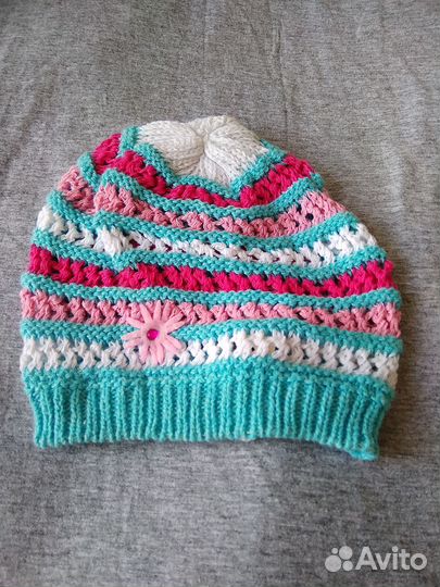 Летние шапки новые